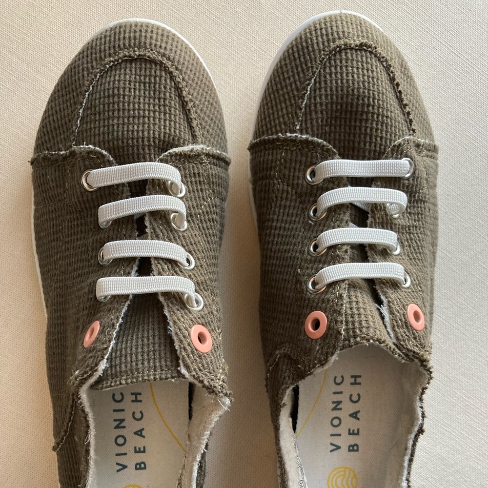 Vionic Pismo Casual Sneaker